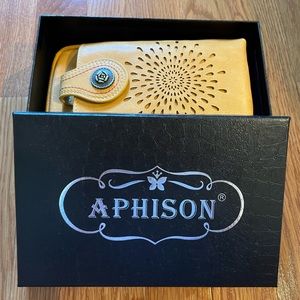 Aphison Yellow CrossBody Bag Sunflower